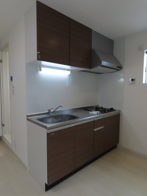 セレニティ加島４丁目Ａ棟のキッチン