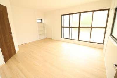 【洋室】 | 西難波町1丁目貸家