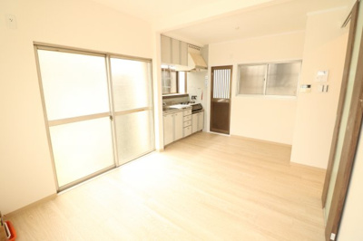 【居間・リビング】 | 西難波町1丁目貸家