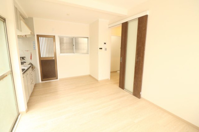 【洋室】 | 西難波町1丁目貸家