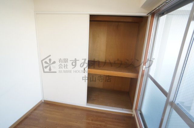 コンフィメゾン中山寺の収納