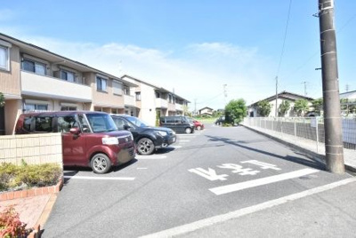 【駐車場】 | サンフローラA棟 | 駐車場です。