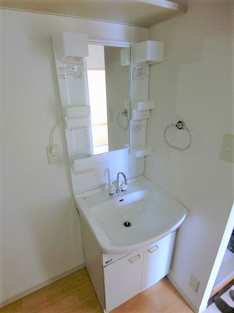 オリンピアBの独立洗面台