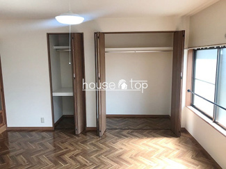 【収納】 | 西宮市天道町　貸家 | 10帖洋室
西宮市天道町　貸家