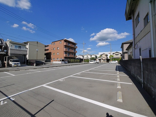 桜池駐車場の駐車場
