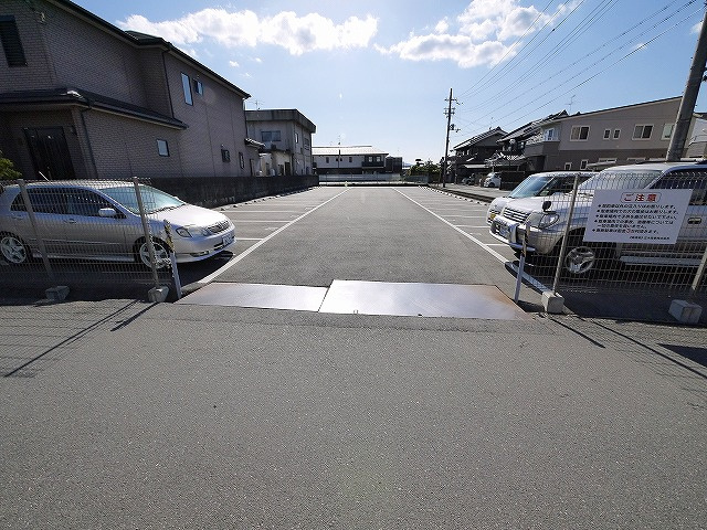 桜池駐車場の駐車場