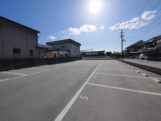 桜池駐車場の駐車場