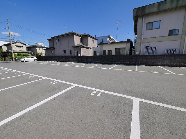 桜池駐車場の駐車場