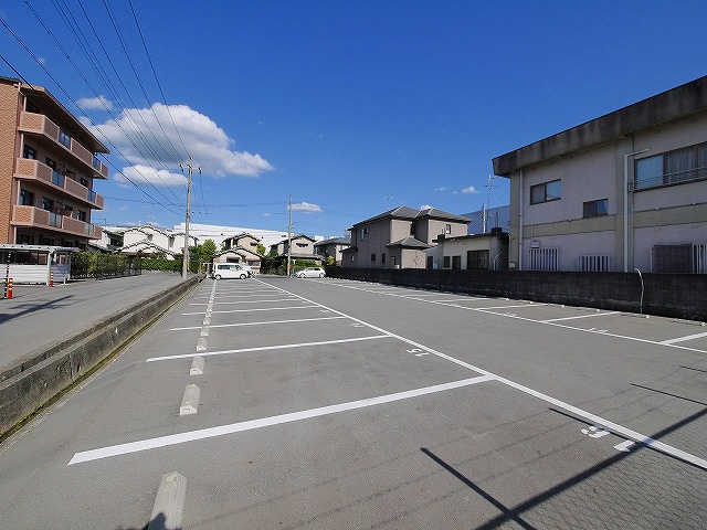 桜池駐車場の駐車場