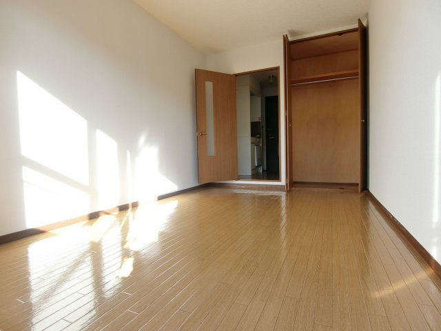 ウィル久保の居間・リビング|同物件別部屋イメージ写真