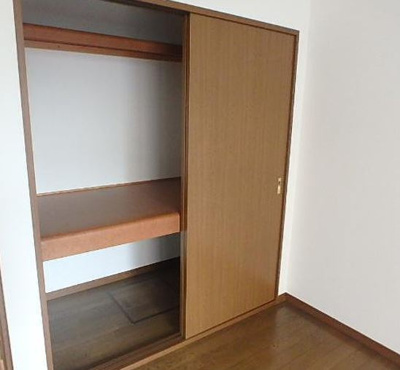 【ロビー】 | ピアセーレ | 収納豊富です