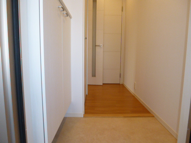 フロイデⅢの玄関