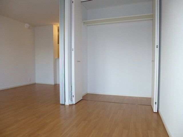 フロイデⅢの内装|洋室