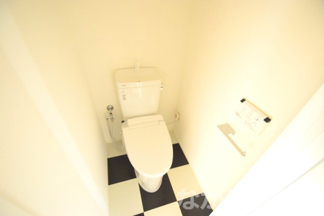 【トイレ】 | 落ち着いた色調のトイレです