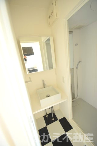 【洗面所】 | ゆったりとスペースのある洗面所