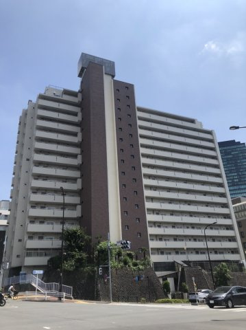 松見坂武蔵野マンションの外観|SRC造17階建のヴィンテージマンション　渋谷が徒歩圏内で交通の利便性に優れています