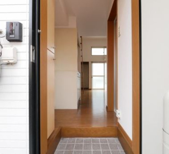 【エントランス】