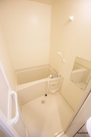 エクセレント上新20　仲介手数料無料の浴室