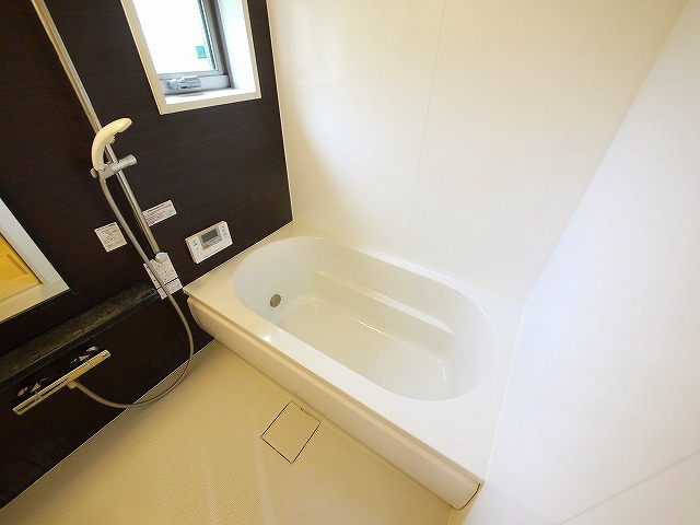 アルチェの浴室|コンパクトで使いやすいお風呂です