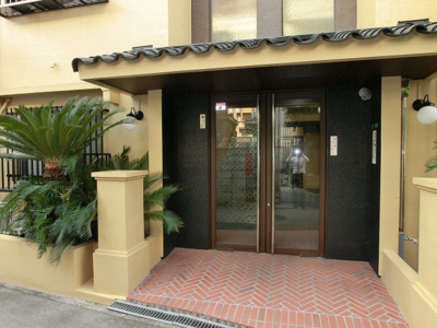 【エントランス】 | 光洋マンション | 清潔なエントランスです