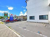 ユーミー凛鈴の駐車場