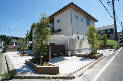 【その他共用部分】 | カーサアリエッタ【SHM】 | 屋根付きの駐輪場で雨が降っても大切な自転車が濡れなくてすみますね♪駅から自転車もおすすめです！