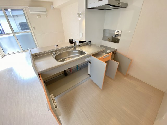 【キッチン】 | アドペラーレ