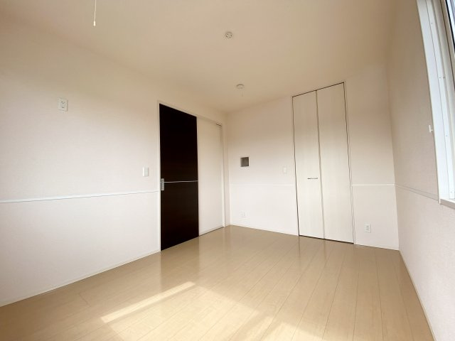 【洋室】 | アドペラーレ