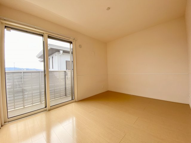 【洋室】 | アドペラーレ