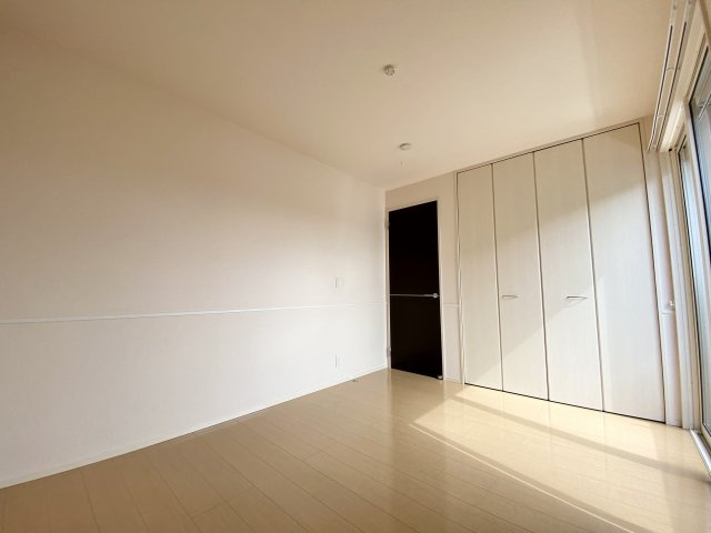 【洋室】 | アドペラーレ