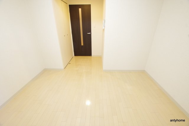 新大阪南グランドマンション　仲介手数料無料の洋室
