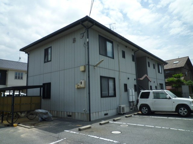 都窪郡早島町前潟のアパートの外観