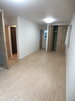 【洋室】 | 波島1丁目　中古住宅 | お子様の成長に合わせて間仕切り出来ます。
