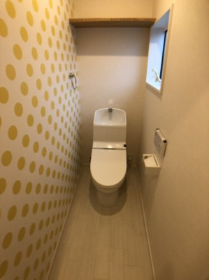 【トイレ】 | 波島1丁目　中古住宅 | 2階トイレです