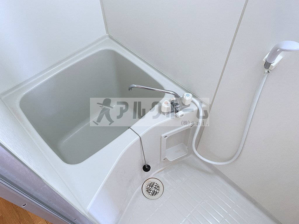 ホープハウス2の浴室