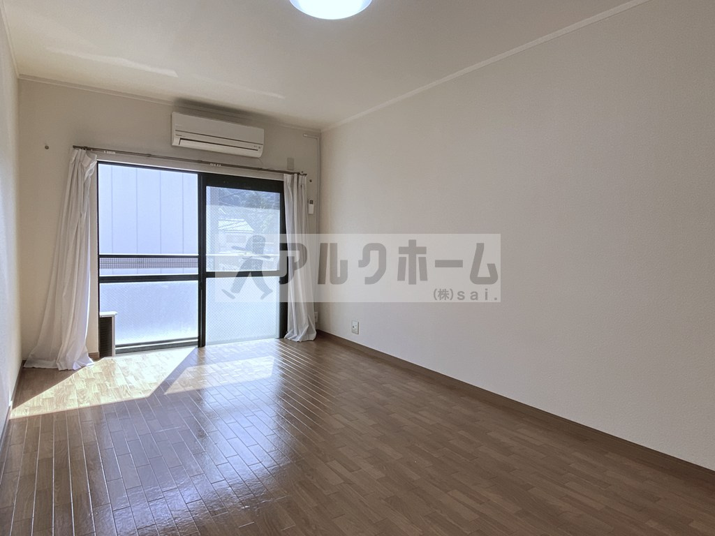 ホープハウス2の居間・リビング