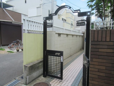 【エントランス】 | 加藤ビル（河内小阪賃貸） | 毎日通るエントランスはこのようになっています