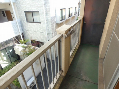 【バルコニー】 | コーポラス荒井