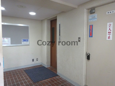 【その他共用部分】 | 江坂パークビル | エレベーターです