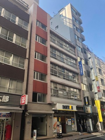 商工聯合会（ショウコウレンゴウカイ）ビルの外観