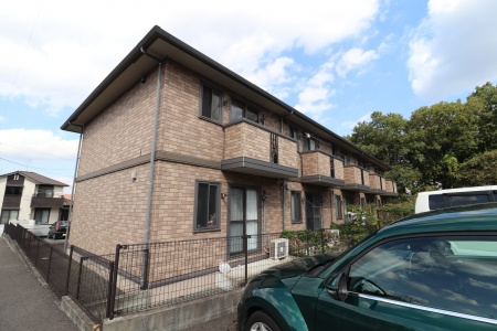 菊池郡菊陽町花立１丁目のアパートの外観
