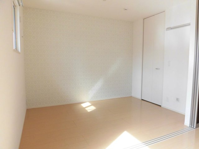 ウエストヒルズの洋室