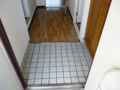 【玄関】 | サンシティ北町屋 | 収納もある玄関です