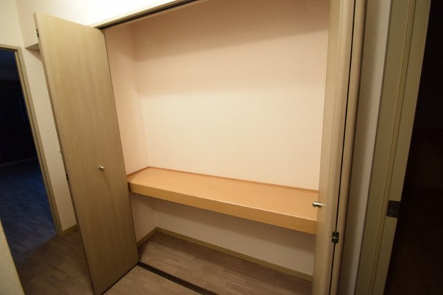 ヴェルドミールの収納|廊下に収納スペースあります