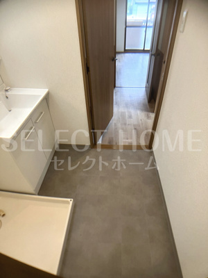  | サンロイヤル