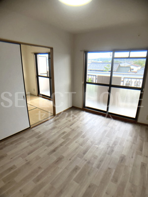  | サンロイヤル