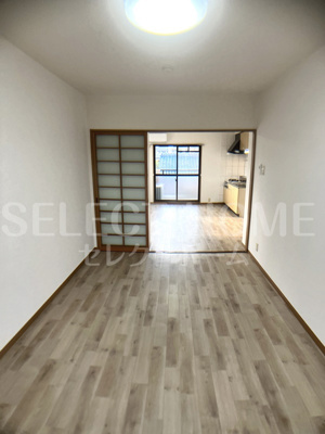  | サンロイヤル