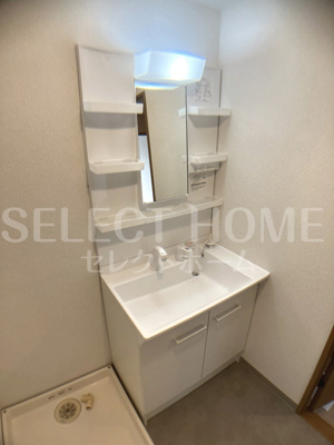 【独立洗面台】 | サンロイヤル | 独立洗面台、朝の身支度には欠かせません