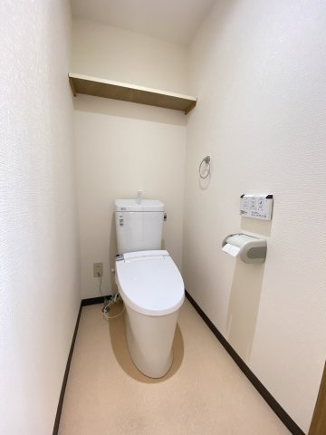 Liberty21のトイレ|温水シャワートイレ