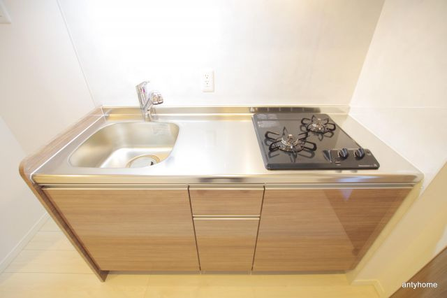 コメンズウメダ　仲介手数料無料のキッチン